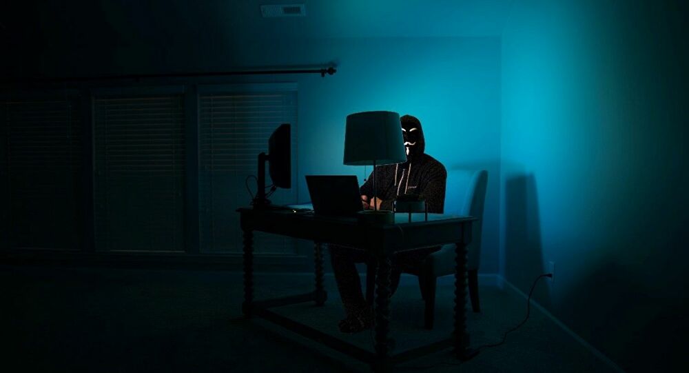 أكبر عملية من نوعها تستهدف “الإنترنت