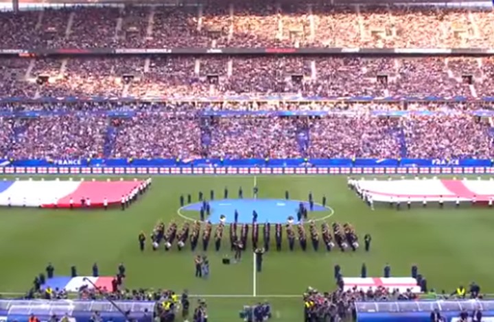 هكذا تضامنت فرنسا مع ضحايا إنجلترا