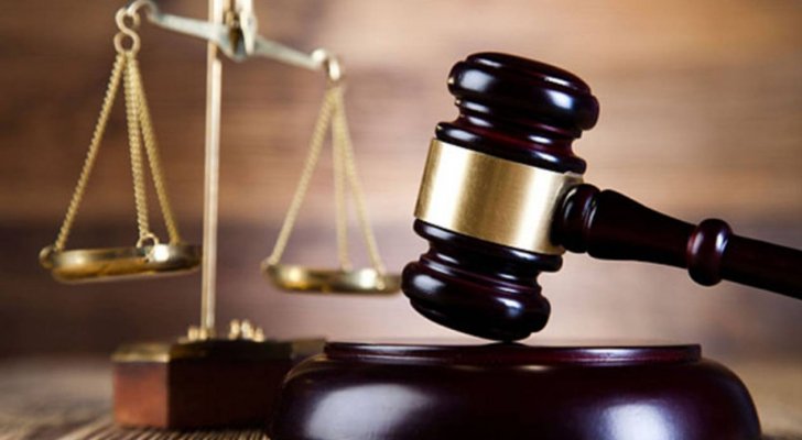 تغليظ العقوبة على 4 أشخاص كرروا