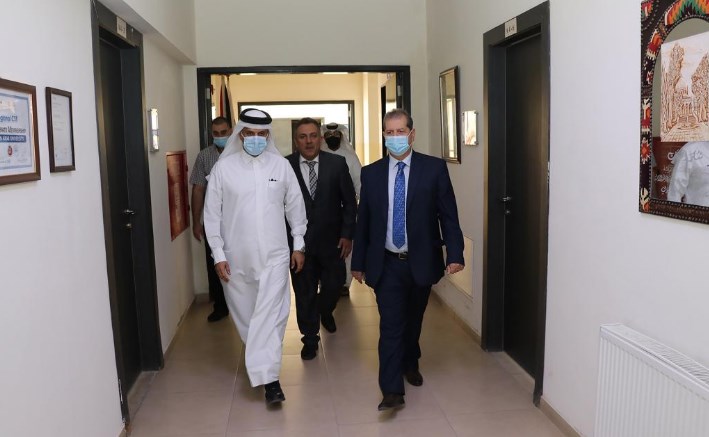 الشيخ ثاني آل ثاني في ضيافة