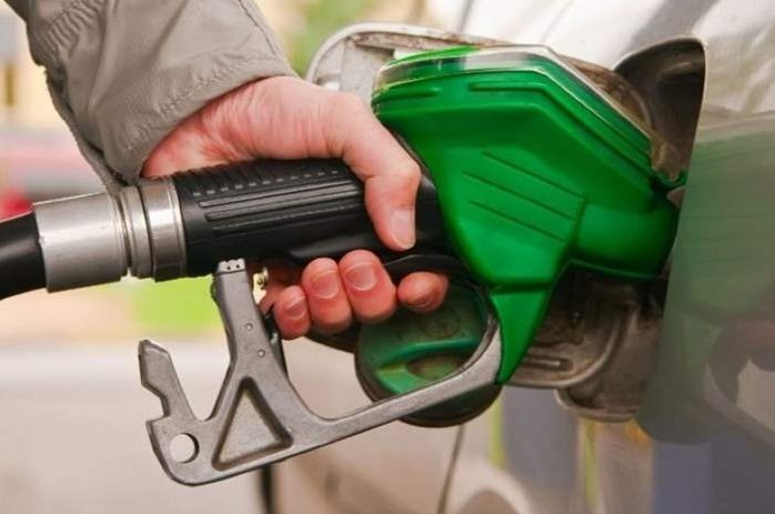 الحكومة ترفع أسعار المشتقات النفطية.. تفاصيل