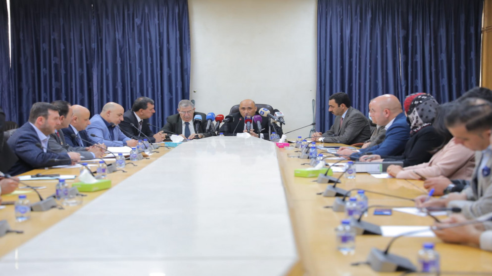 لجنة نيابية تطالب بلجنة محايدة للتحقق