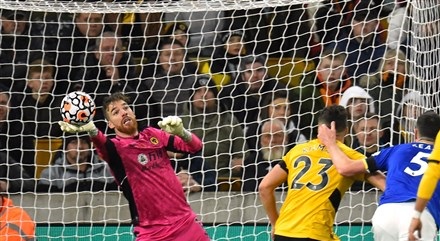 الدوري الإنجليزي: ولفرهامبتون يتجاوز عقبة إيفرتون