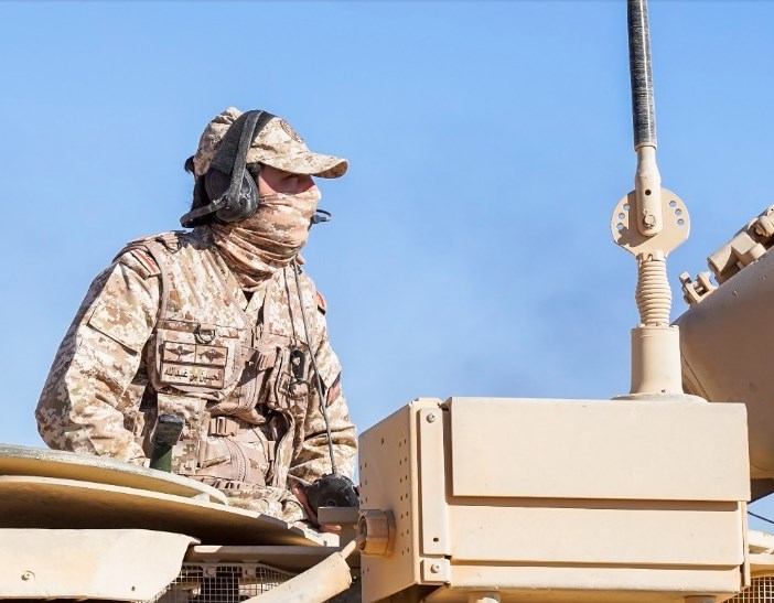 بحضور ولي العهد.. الجيش ينفذ تمرينا