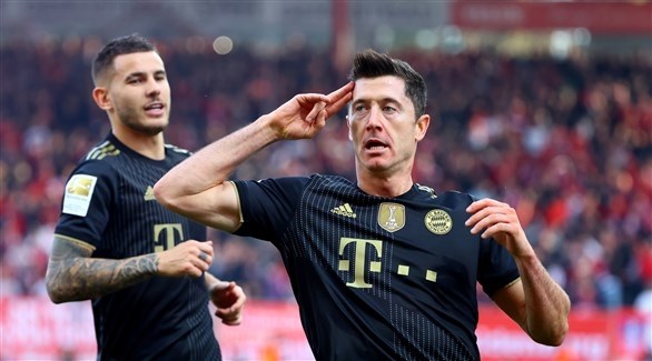 أبطال أوروبا: ليفاندوفسكي أفضل لاعب في