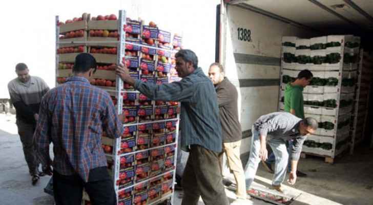 السماح للبرادات الاجنبية بتحميل المنتجات الزراعية