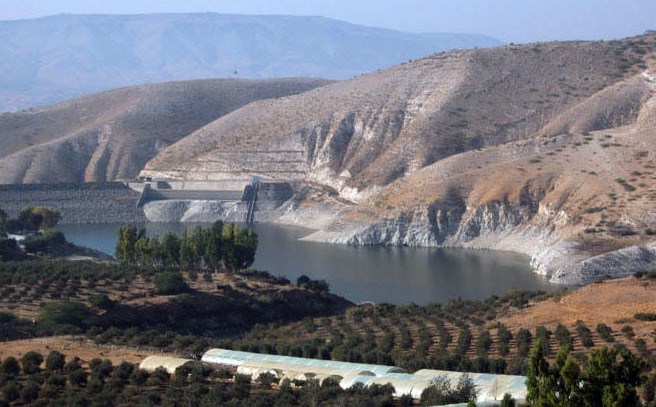 لجنة الزراعة والمياه النيابية تناقش الوضع