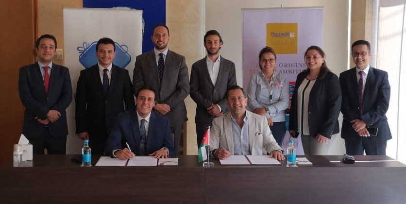 اتفاقية تعاون بين البنك العربي و