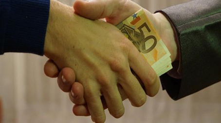 آكل الحرام.. انتظر هذا..