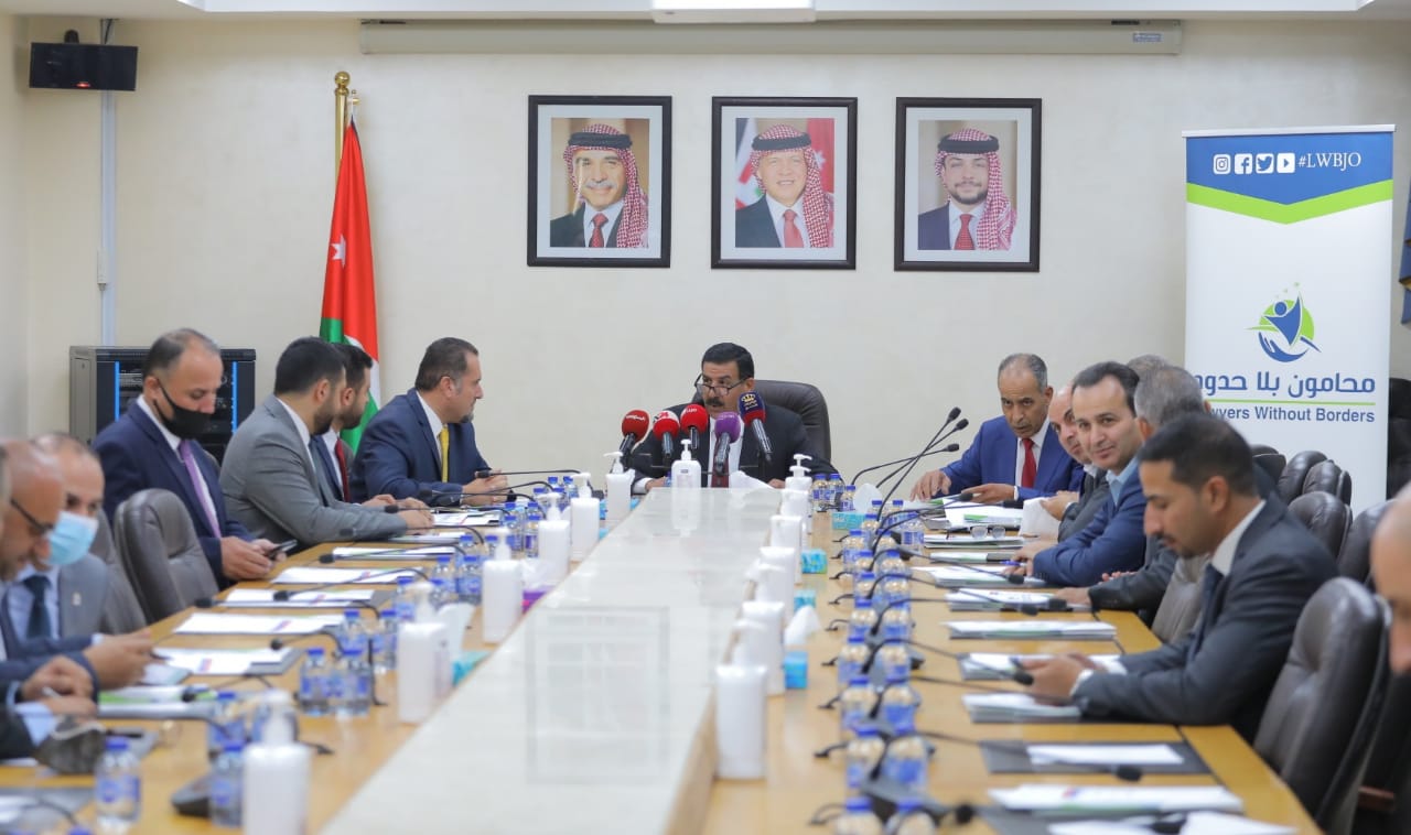 اللجنة القانونية النيابية تناقش 34 قانونا