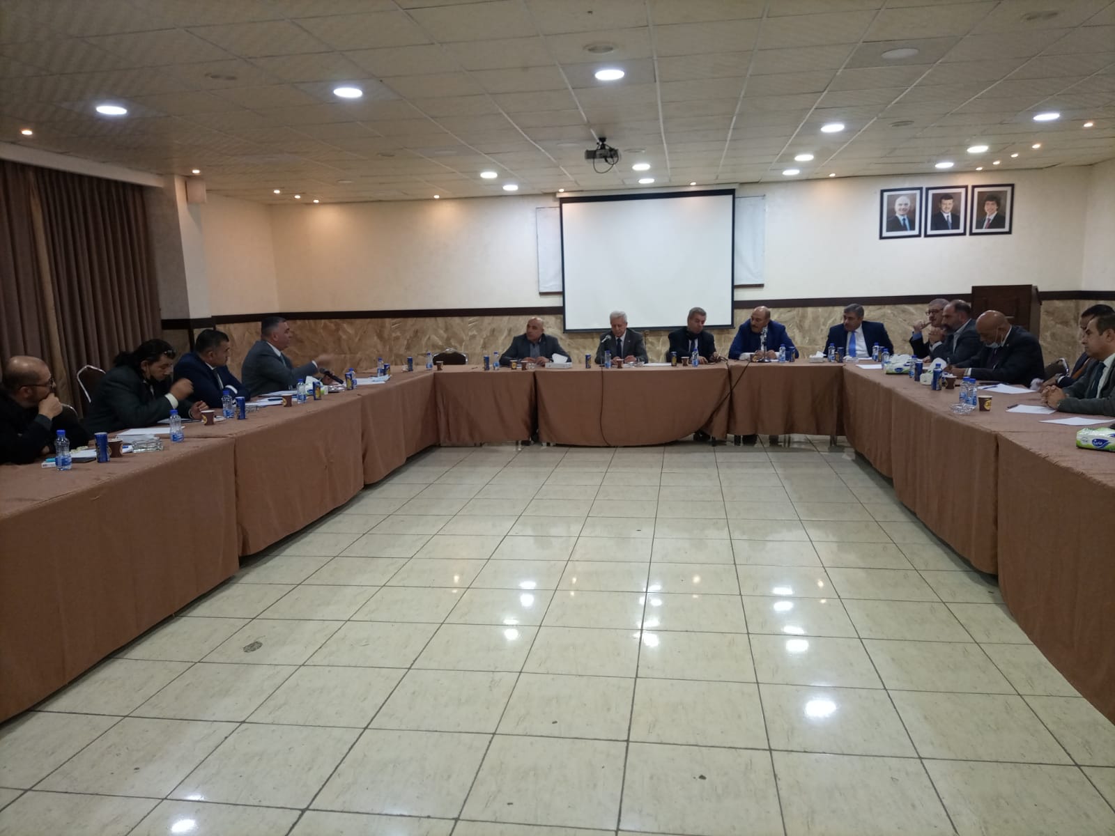 نواب يناقشون مع نقابة المحامين التعديلات