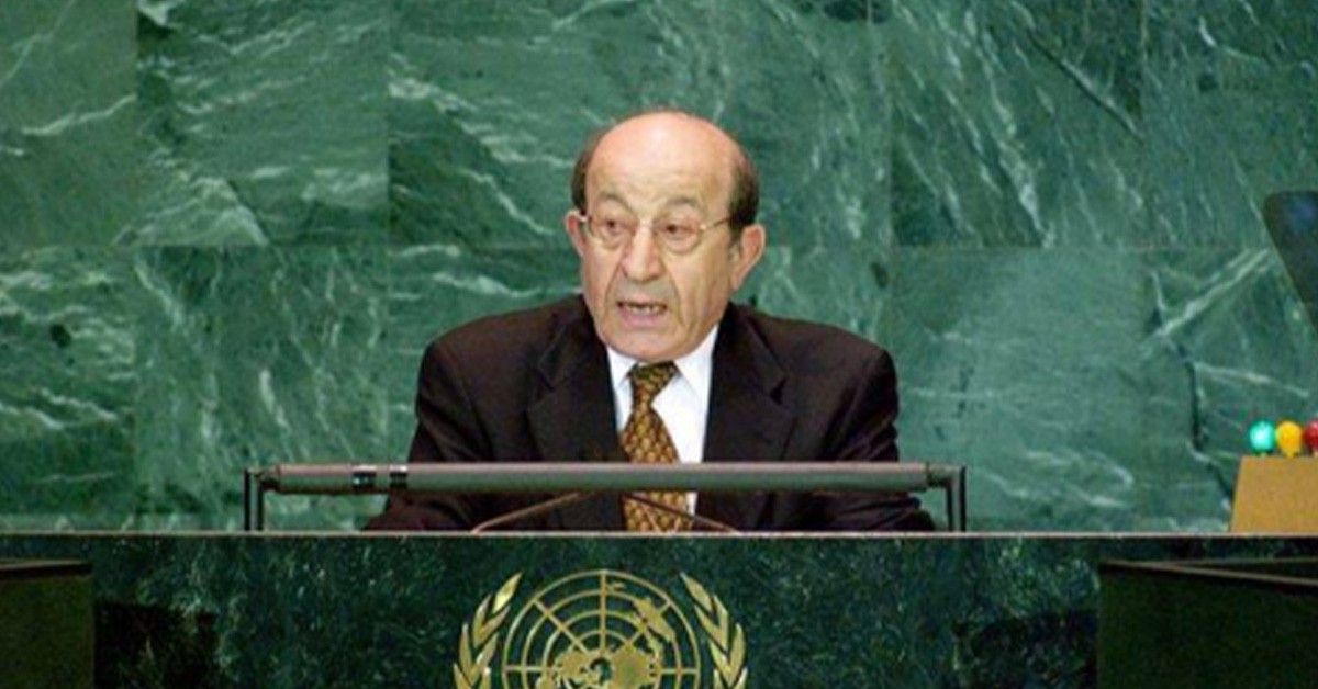 رئيس الوزراء ينعى وزير الخارجية الأسبق