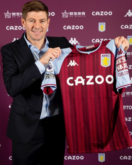 رسميا.. أستون فيلا يعين ستيفن جيرارد