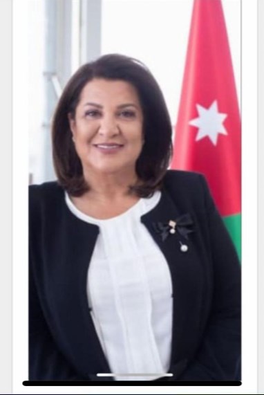 العرموطي تكتب: أحزاب تتشكّل.. هل نشهد