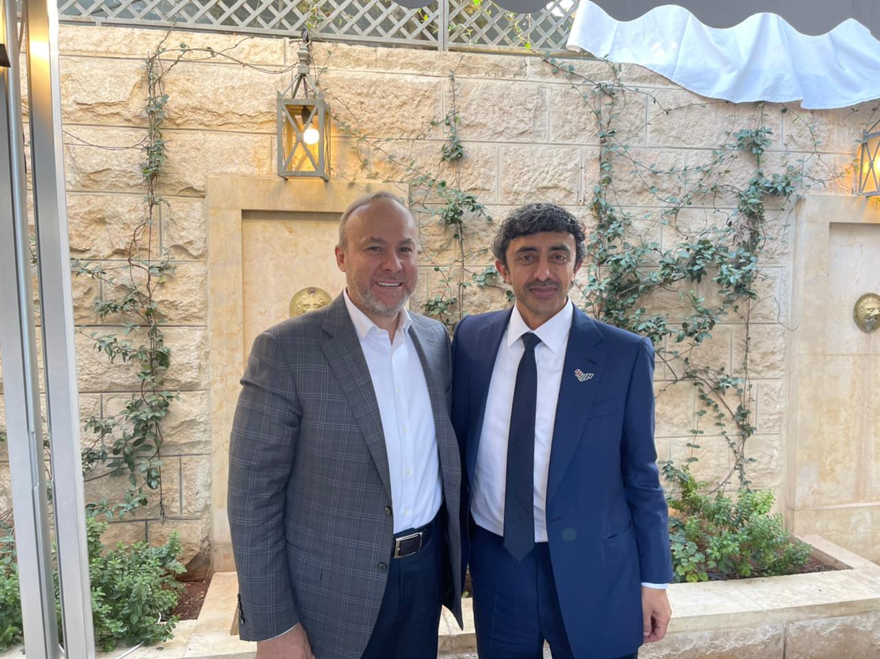 بن زايد وميرزا بولاد.. في لقاء