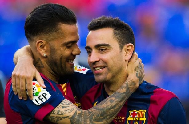 ألفيس يعود لبرشلونة براتب يورو واحد