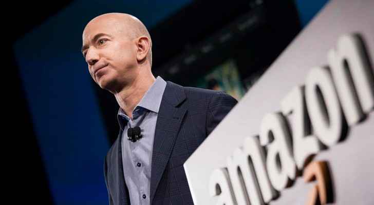 أحد أغنى أغنياء العالم يسأل عبر