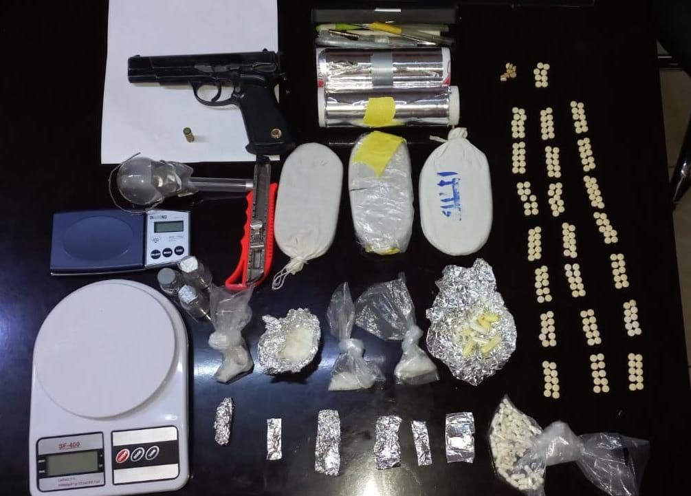 القبض على تسعة مروجين للمواد المخدرة