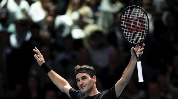 فيدرر لن يعود إلى التنس قبل