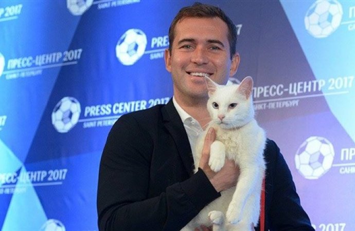 كأس القارات 2017.. القط ’أخيل‘ يتنبأ