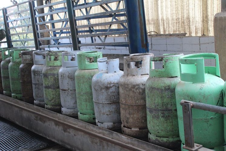 تصريح هام من «المواصفات» بشأن اسطوانات