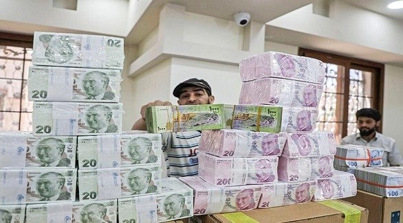الليرة التركية تواصل الهبوط وتثير المخاوف