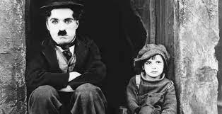 عندما كتب شارلي شابلن تفاصيل جرائم