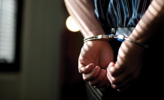 القبض على الشخصين اللذين ظهرا في