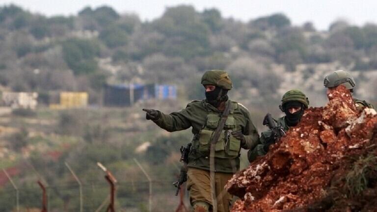 لبنان يبني سياجا حدوديا مع إسرائيل