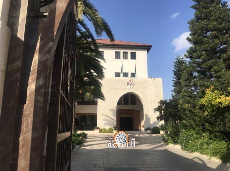 الحكومة تدرس تمديد أمر الدفاع رقم