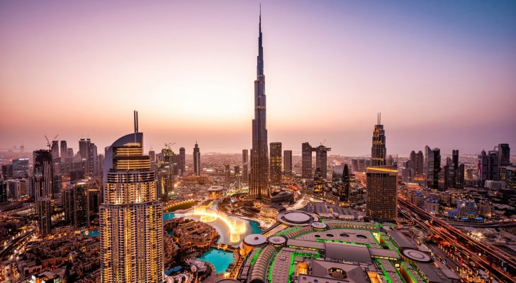 دبي أول حكومة بلا ورق