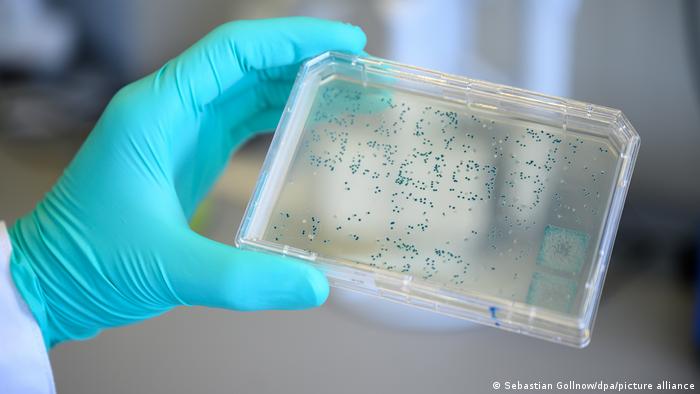 تعرف علىأغرب أثر جانبي يسببه التداوي