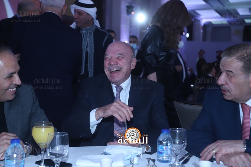 سر ضحكة الفايز والدغمي (صور)