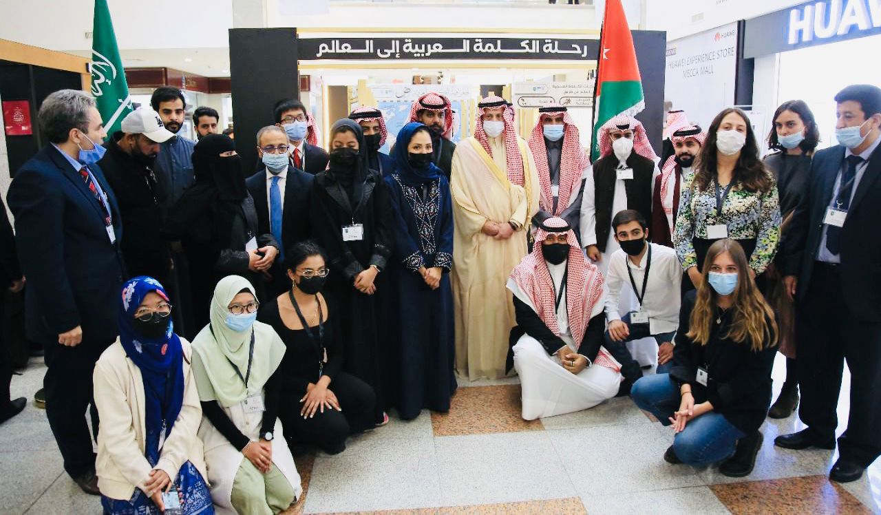 السفير السعودي يرعى افتتاح معرض ’رحلة