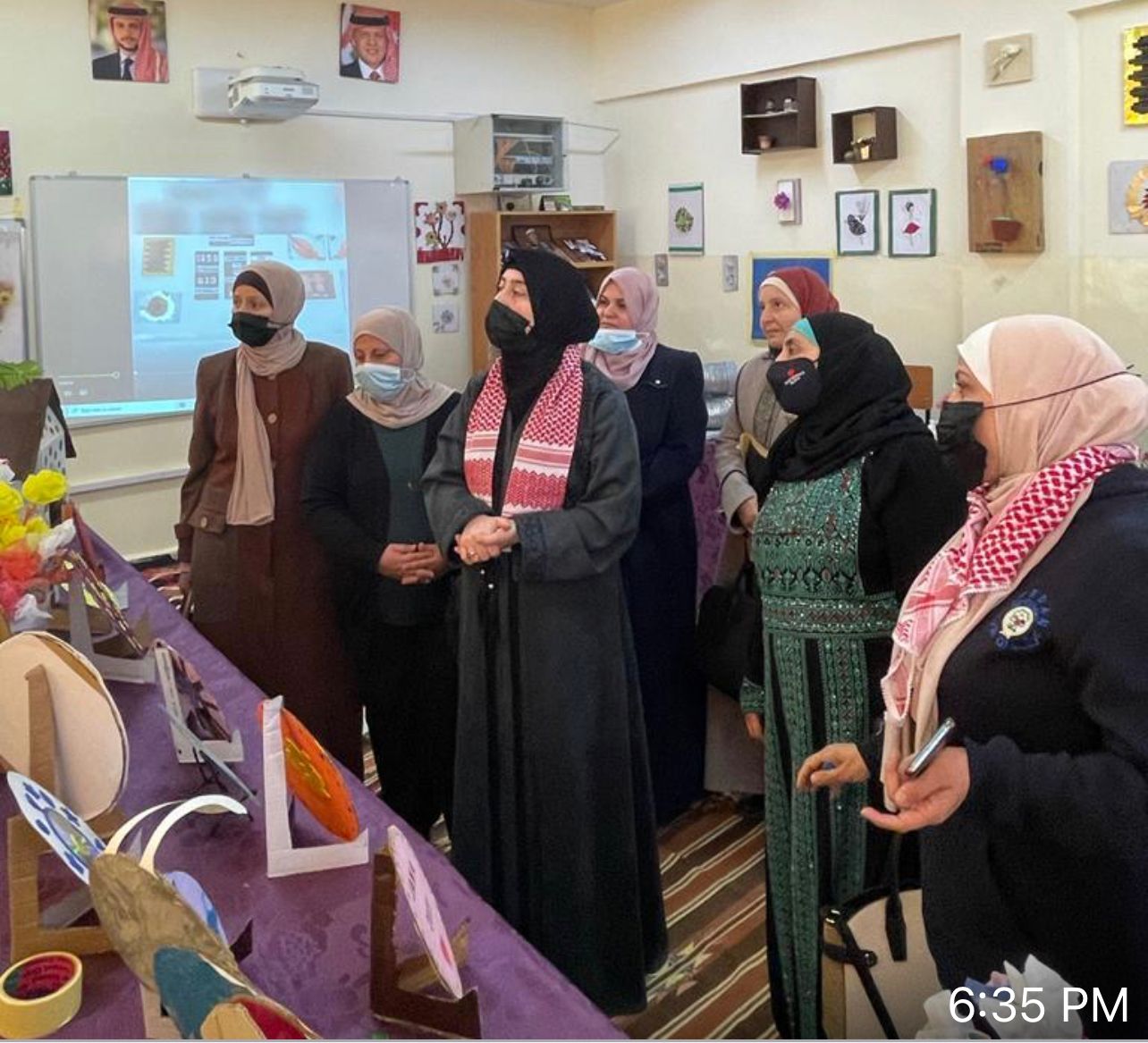 العرواني تفتتح معرض الايادي الخضراء في