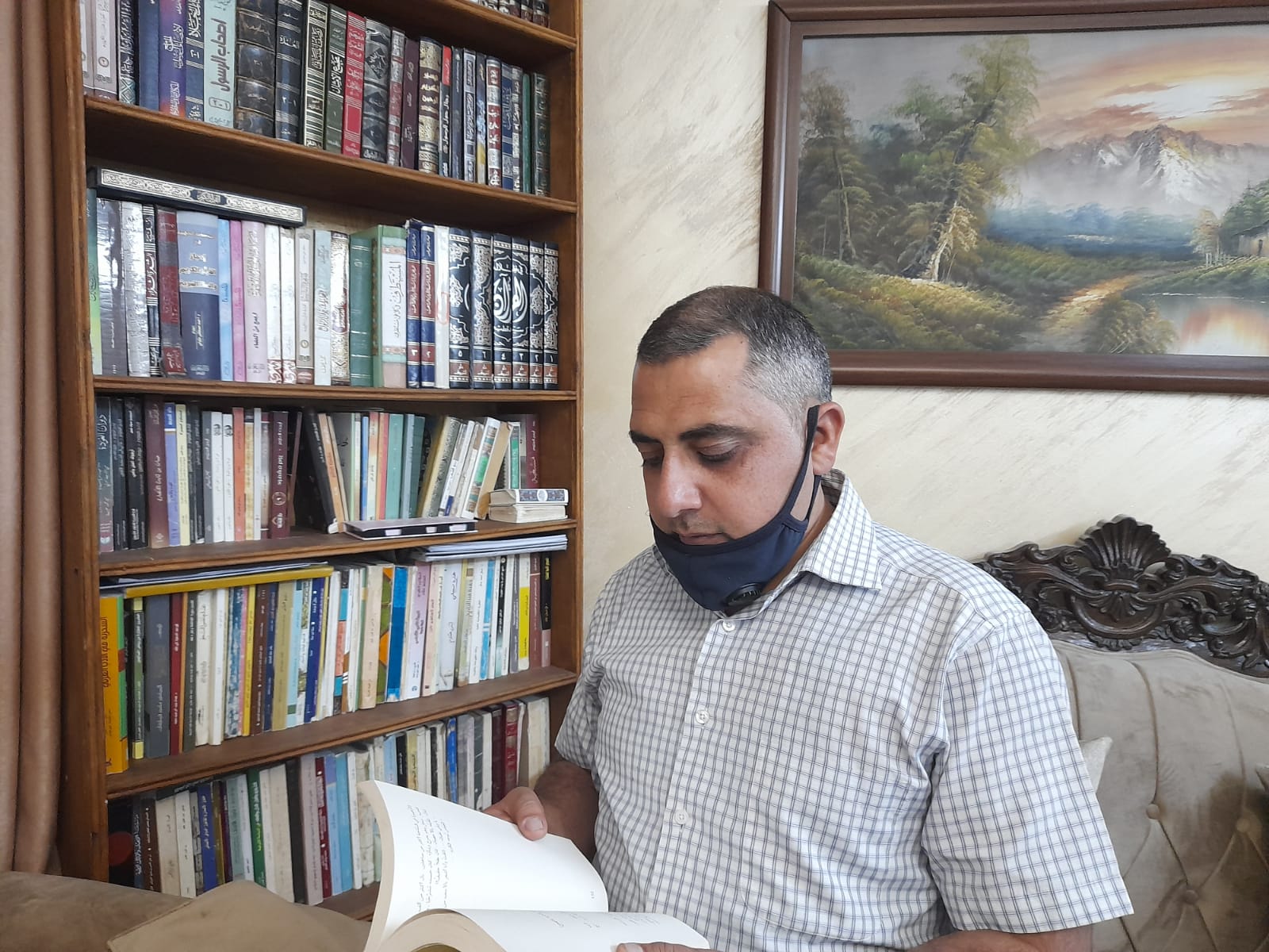 عن: فنّ ( الاتيكيت )