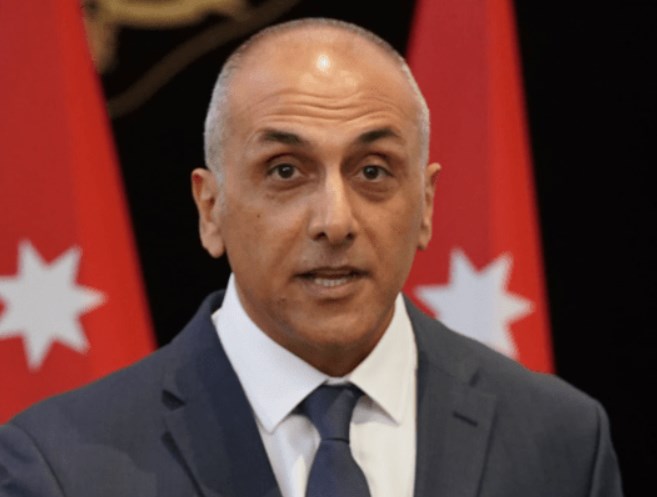 إصابة وزير البيئة بفيروس كورونا