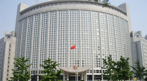 الصين تحظر دخول 4 أمريكيين