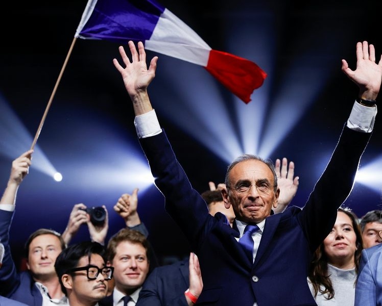 فيديو لمناصرين لزمور يثير صدمة في