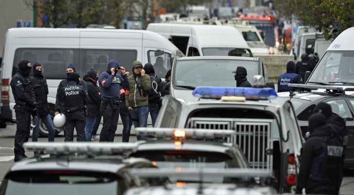 الشرطة البلجيكية تسيطر على شخص كان