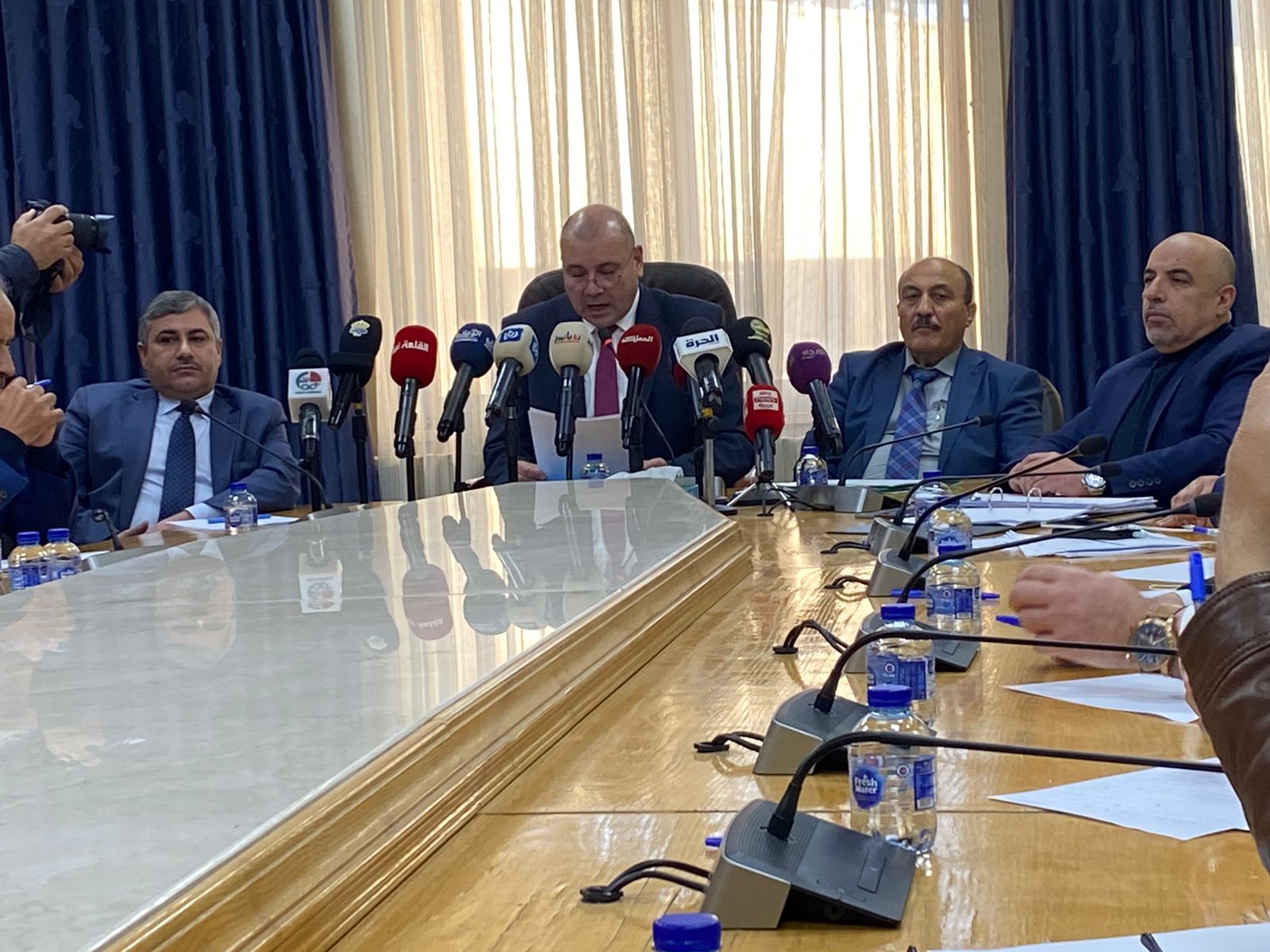 مدار الساعة تنشر مشروع تعديل الدستور