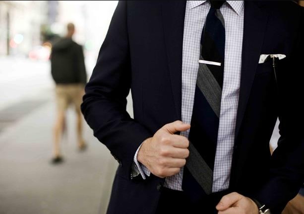 معلومات وردت للبحث الجنائي.. يحاولان صرف