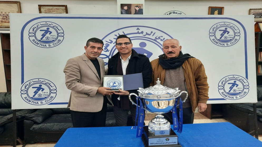 حارس فريق الرمثا يتنازل عن مستحقاته