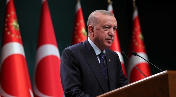 أردوغان يدعو الأتراك لإبقاء مدخراتهم بالليرة