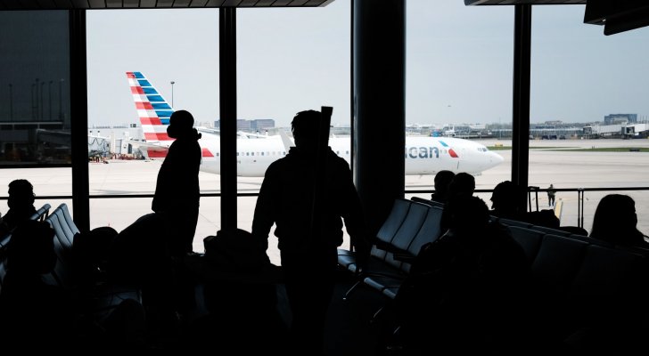 كورونا يتسبب بمزيد من تعطيل وإلغاء