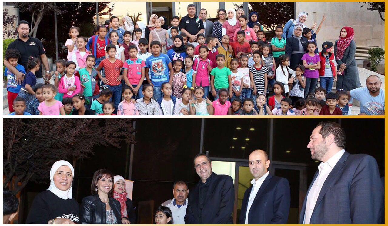 اللجنة الاجتماعية في وزارة الاتصالات توزع