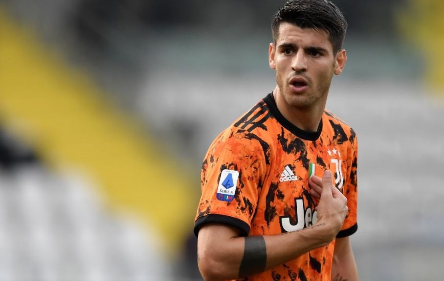 تقارير تؤكد اقتراب برشلونة من التعاقد