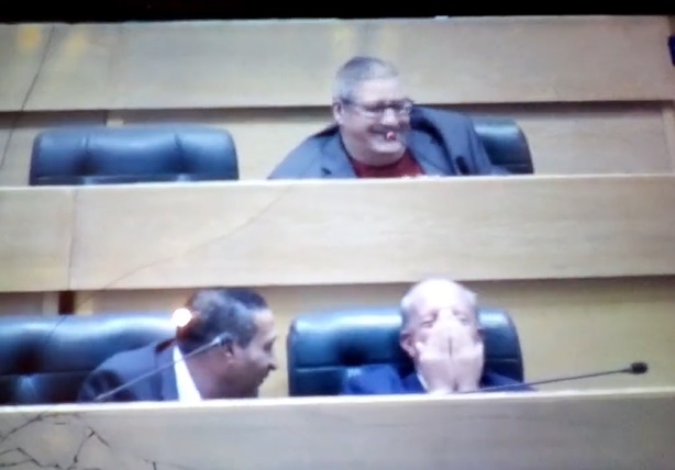 ماذا عن العجز الذي تحدث عنه