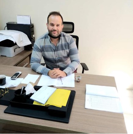 د.اسامة ابو شيخة شخصية قيادية تحظى