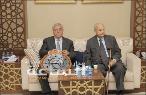 عون الخصاونة وعدنان أبو عودة وسياسيون